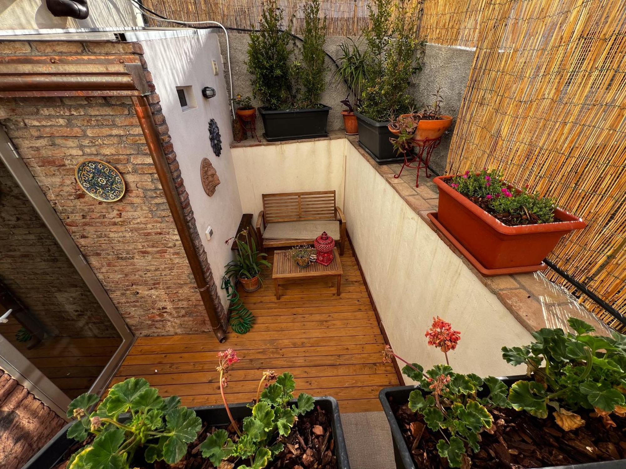 Home Rising Sun - Rooms With Private Bathrooms Katanya Dış mekan fotoğraf